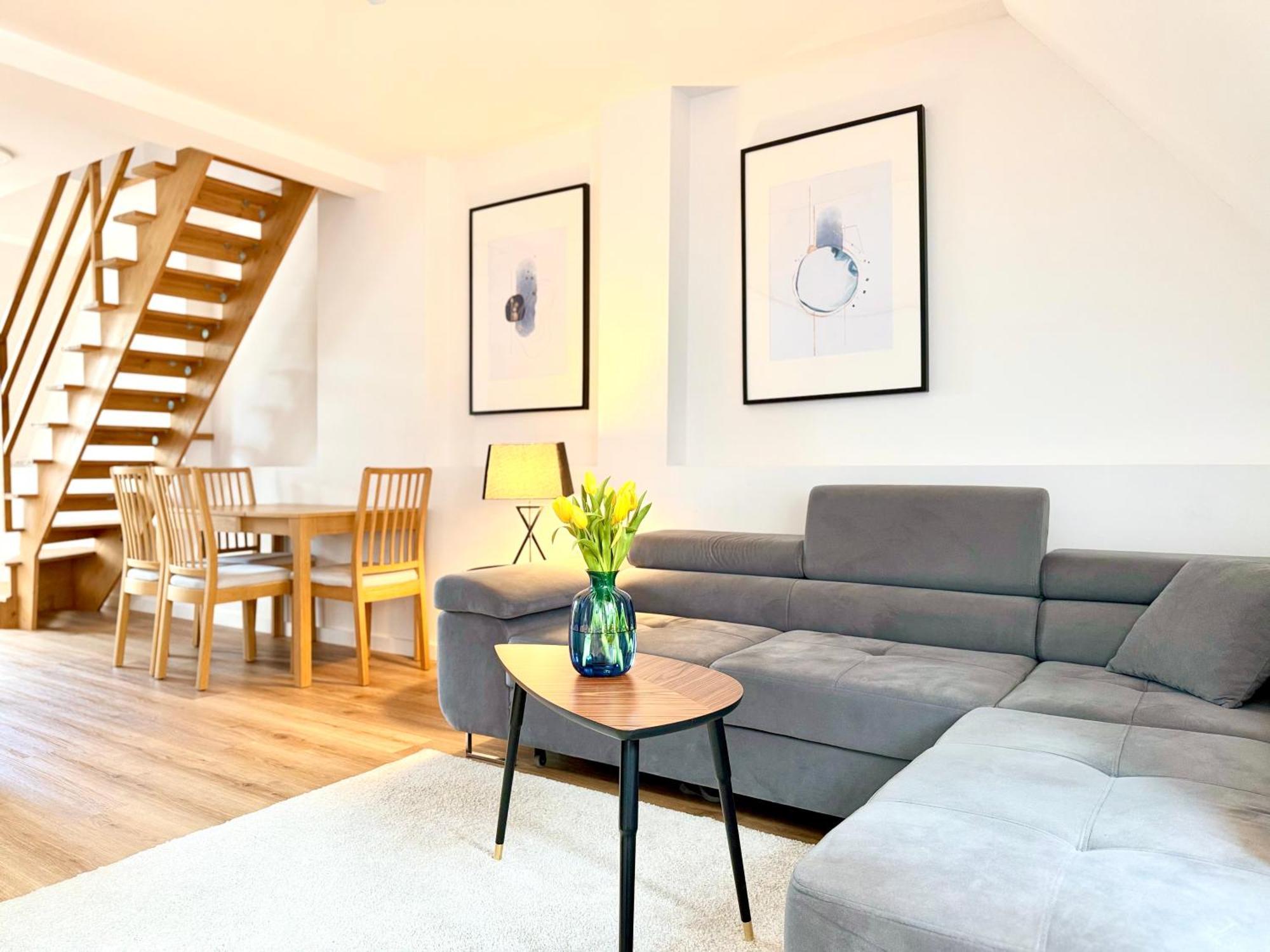 Apartament Pietrowy W Centrum Klodzka Z Darmowym Parkingiem Клодзко Экстерьер фото